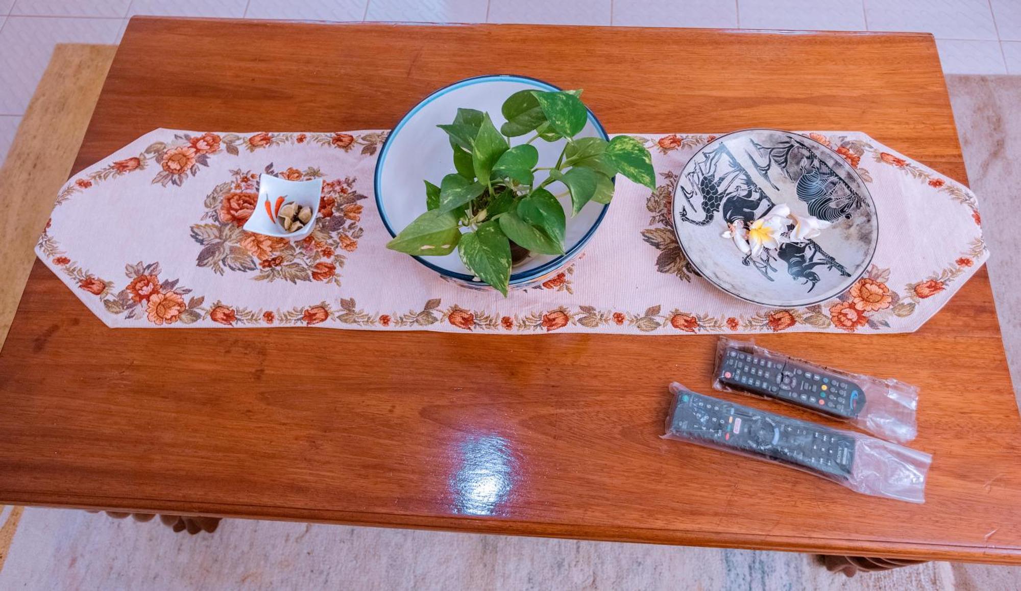 מושי Faraja Homestay- Seamless Comfort In The Heart Of The City - Free Wifi, Warm Hospitality, And Local Delights Await מראה חיצוני תמונה