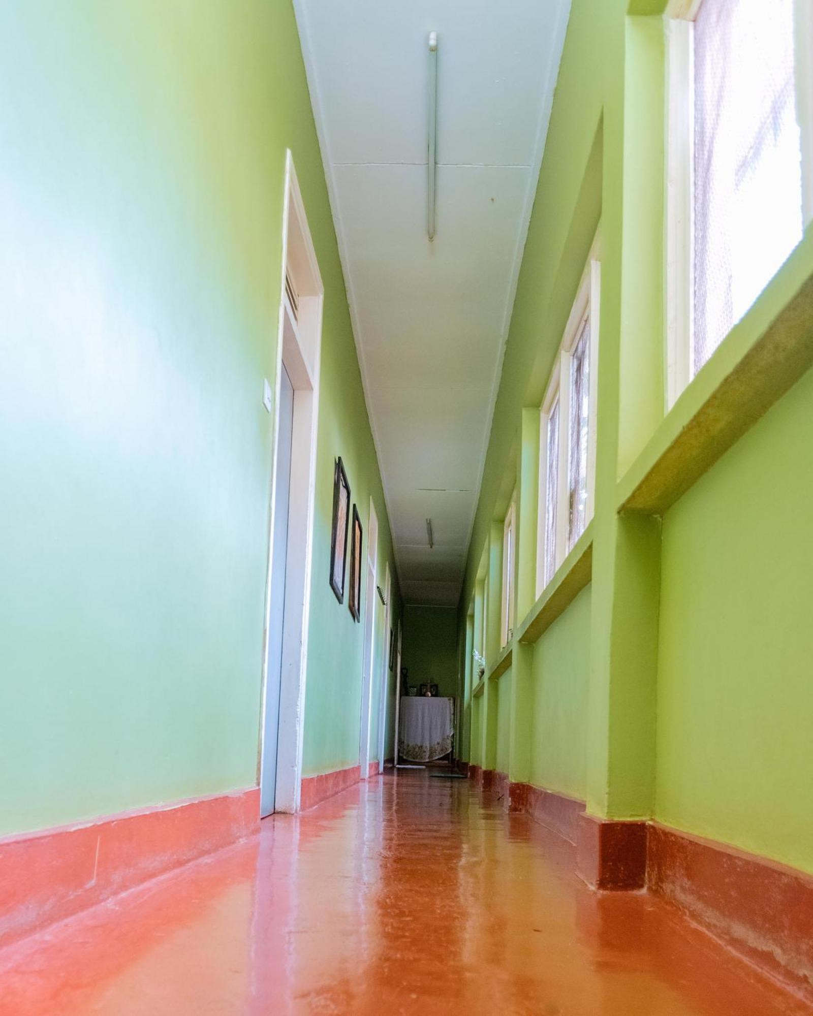 מושי Faraja Homestay- Seamless Comfort In The Heart Of The City - Free Wifi, Warm Hospitality, And Local Delights Await מראה חיצוני תמונה